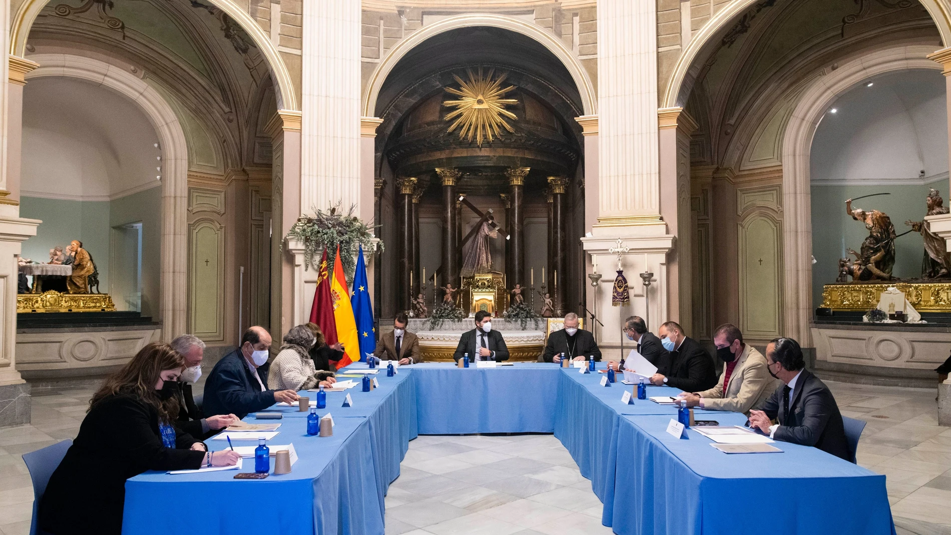 El presidente de la Comunidad, Fernando López Miras, preside la reunión del Patronato del Museo Salzillo de Murcia