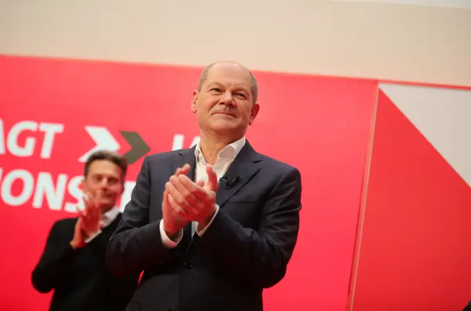 Respaldo mayoritario de los socialdemócratas alemanes a la “coalición semáforo”