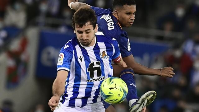 Mikel Oyarzabal con la Real Sociedad.