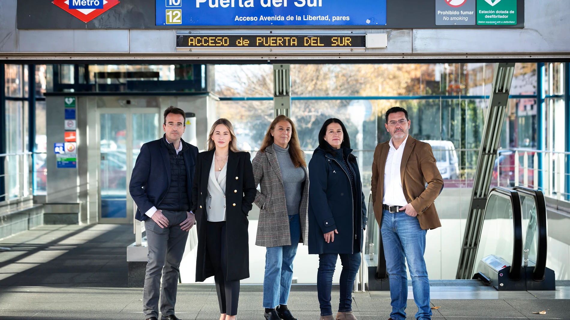 Los portavoces del PP en el sur de Madrid: Miguel Ángel Recuenco (Leganés); Noelia Núñez (Fuenlabrada); Ana Gómez (Alcorcón); Mirina Cortés (Móstoles); y Carlos G. Pereira (Getafe)