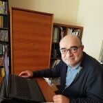 El profesor de la Universitat Politècnica de València (UPV) Gabriel Songel ha hallado el acróstico "Mio Cid Ruderico Didaci Campidoctor" en un manuscrito del siglo XI sobre un patrón de diseño de marca de cantero.