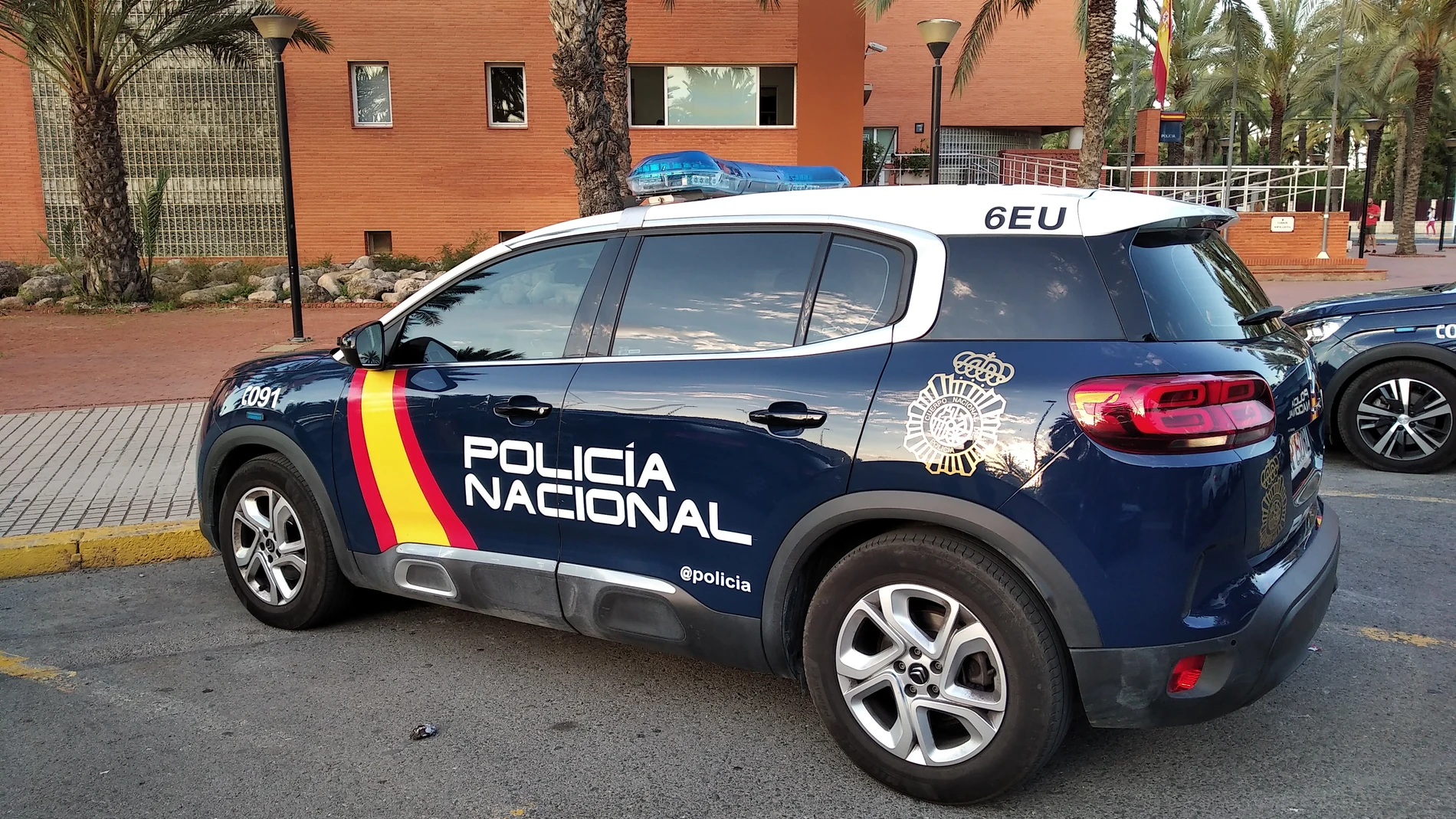 Coche policial en Elche (Alicante)