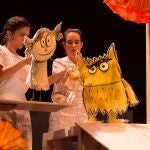 "El monstre dels colors" es la adaptación al teatro del exitoso libro que ayuda a los niños a entender sus emociones