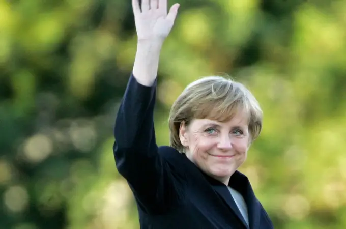 Merkel pone el punto y final a una era en Alemania