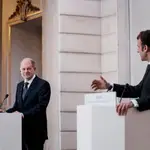 Rueda de prensa conjunta entre el canciller Olaf Scholz y el presidente Emmanuel Macron