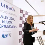 La consejera de Fomento, Marifrán Carazo, en el desayuno informativo "La ley Lista, nuevas oportunidades", organizada por LA RAZÓN con el patrocionio de Azvi