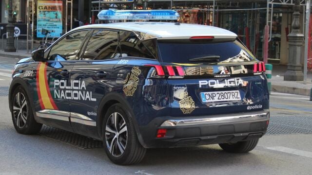 Coche de policía en imagen de archivo