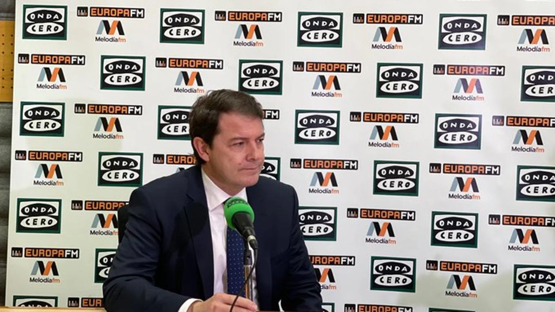 El presidente Alfonso Fernández Mañueco durante la entrevista concedida a Onda Cero