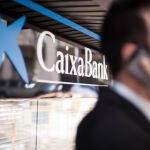 Una oficia de CaixaBank