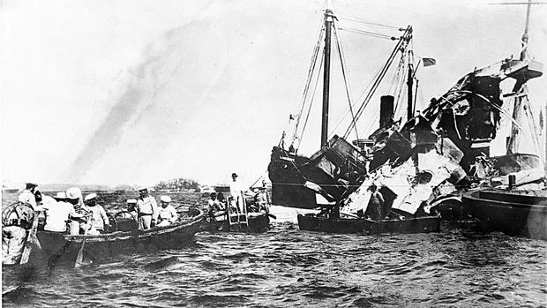 El hundimiento del USS Maine desató la guerra de Cuba entre Estados Unidos y España, que desataría la crisis de 1898