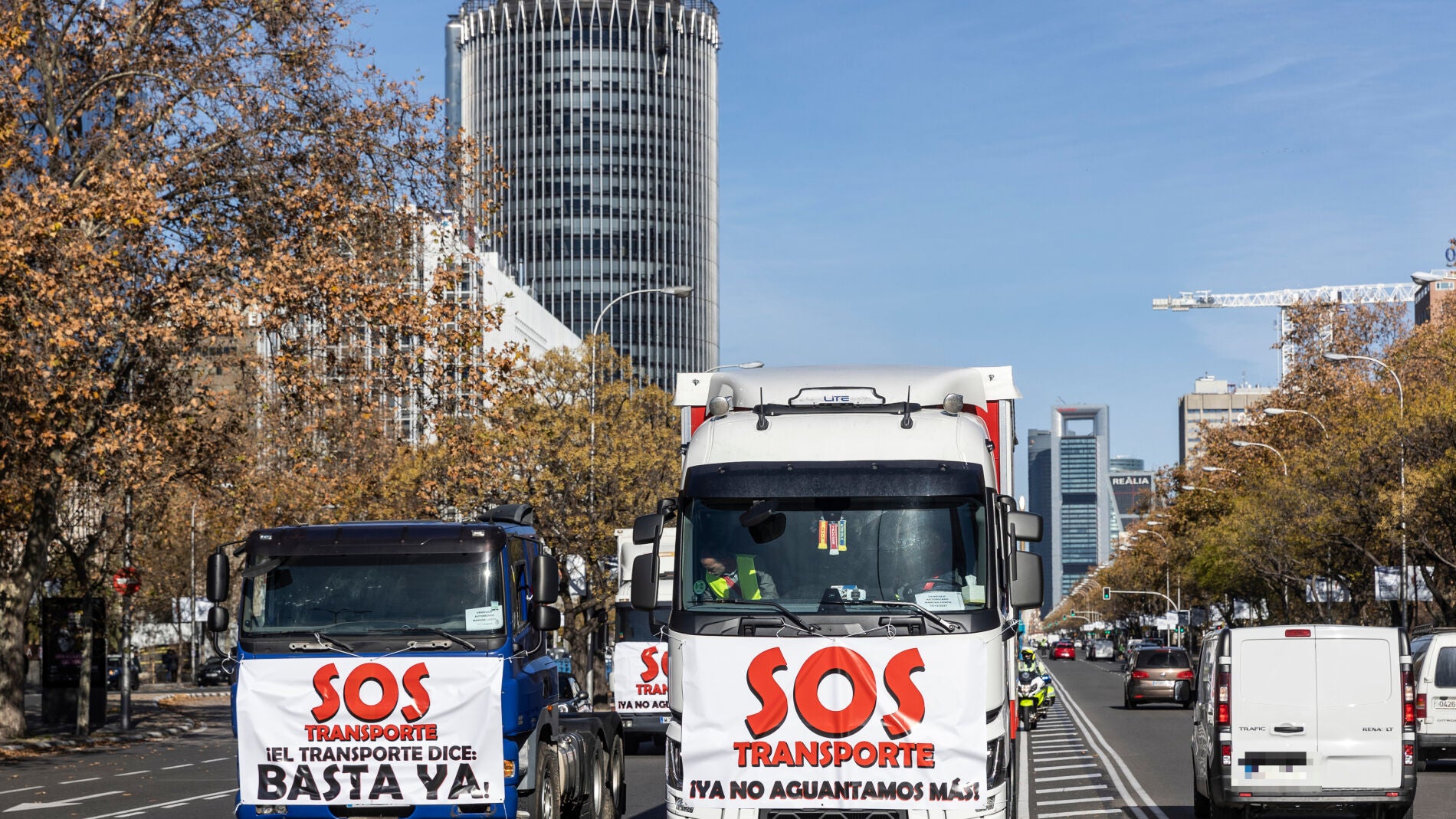 Los Transportistas Marchan Por Madrid Como Preámbulo De La Huelga De ...