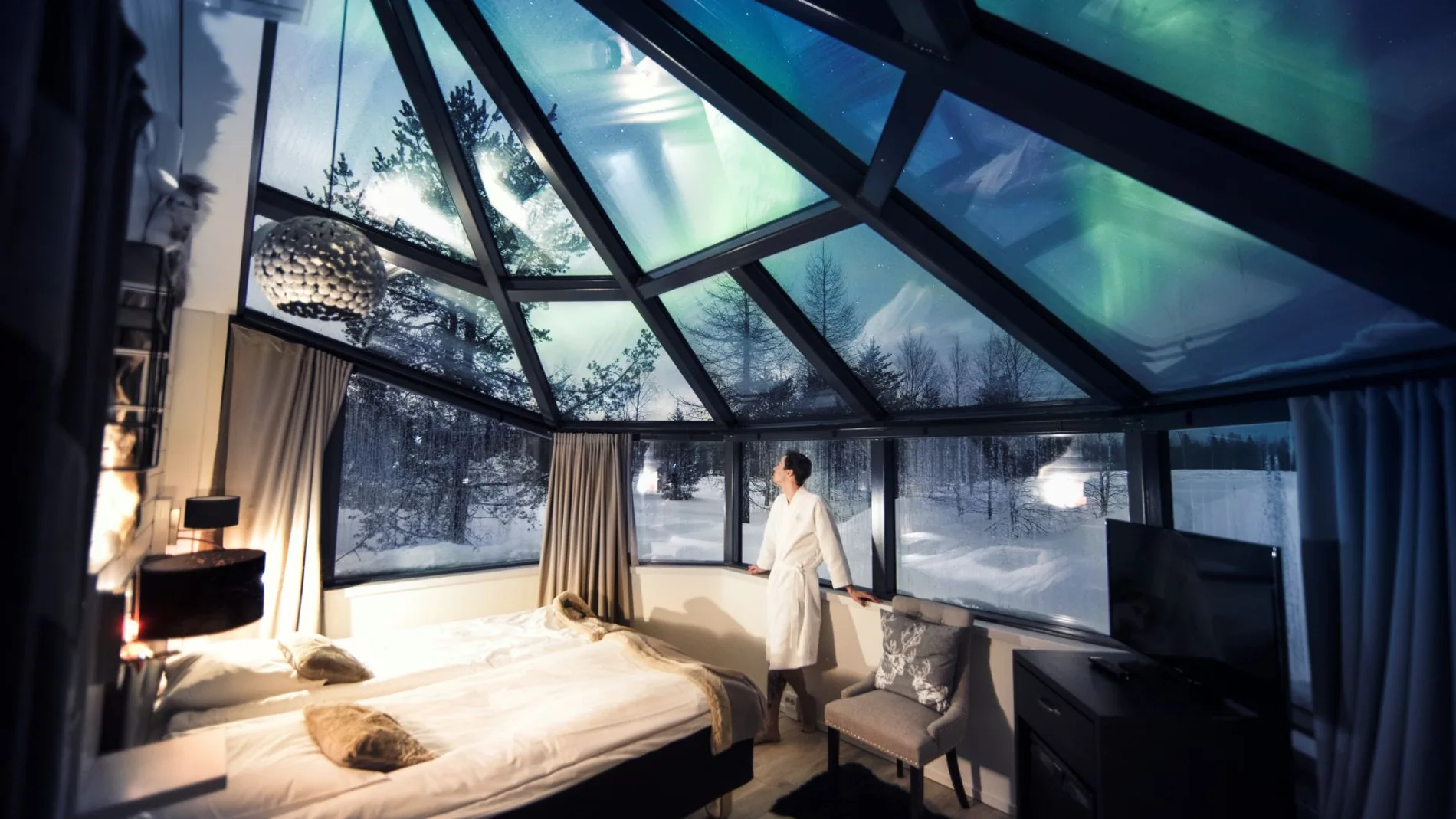 Uno de los espectaculares alojamientos con techos de cristal, el Santa’s Igloos Arctic Circle, en la villa de Papá Noel, en Rovaniemi
