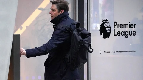 Richard Masters, responsable de la Premier, llega a las oficinas de la Liga inglesa en Londres para debatir sobre un parón que no llegará a producirse