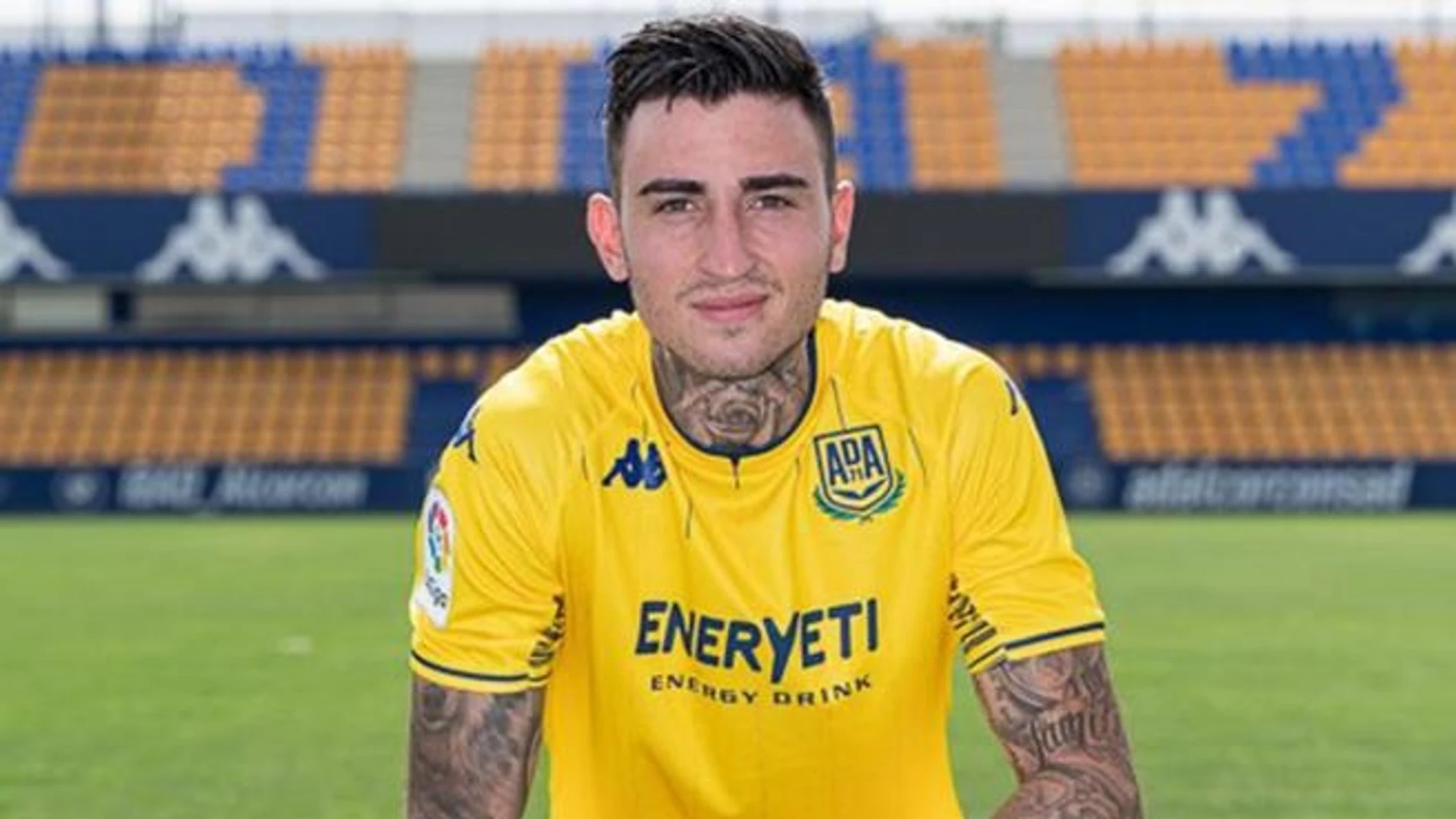 Raúl Asencio, en su presentación como jugador del Alcorcón.