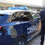 La Policía Nacional desarticula un grupo especializado en grandes hurtos en centros comerciales y detiene a tres personas