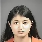 Imagen de la joven tras ser detenida por la policía de Aurora, en Estados Unidos