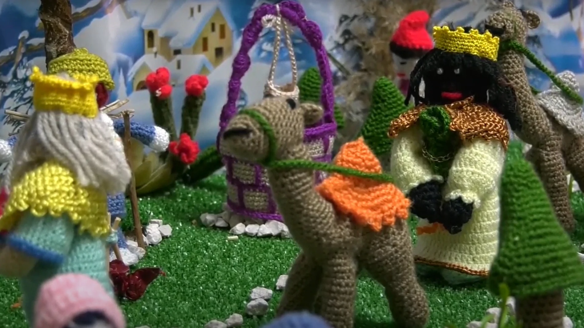 Imagen del belén de ganchillo creado por Dolores López