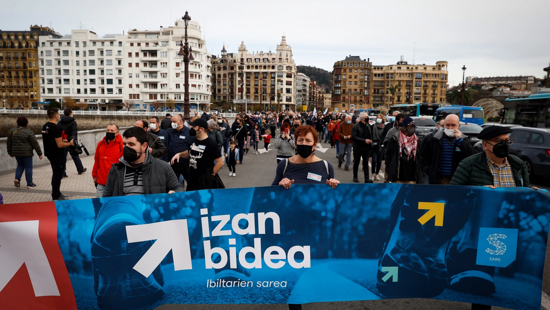 Manifestación a favor de los presos de ETA organizada ayer en San Sebastián desde la cárcel de Martutene hasta los juzgados