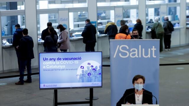 Un centro de vacunación, en Barcelona. EFE/Quique Garcia
