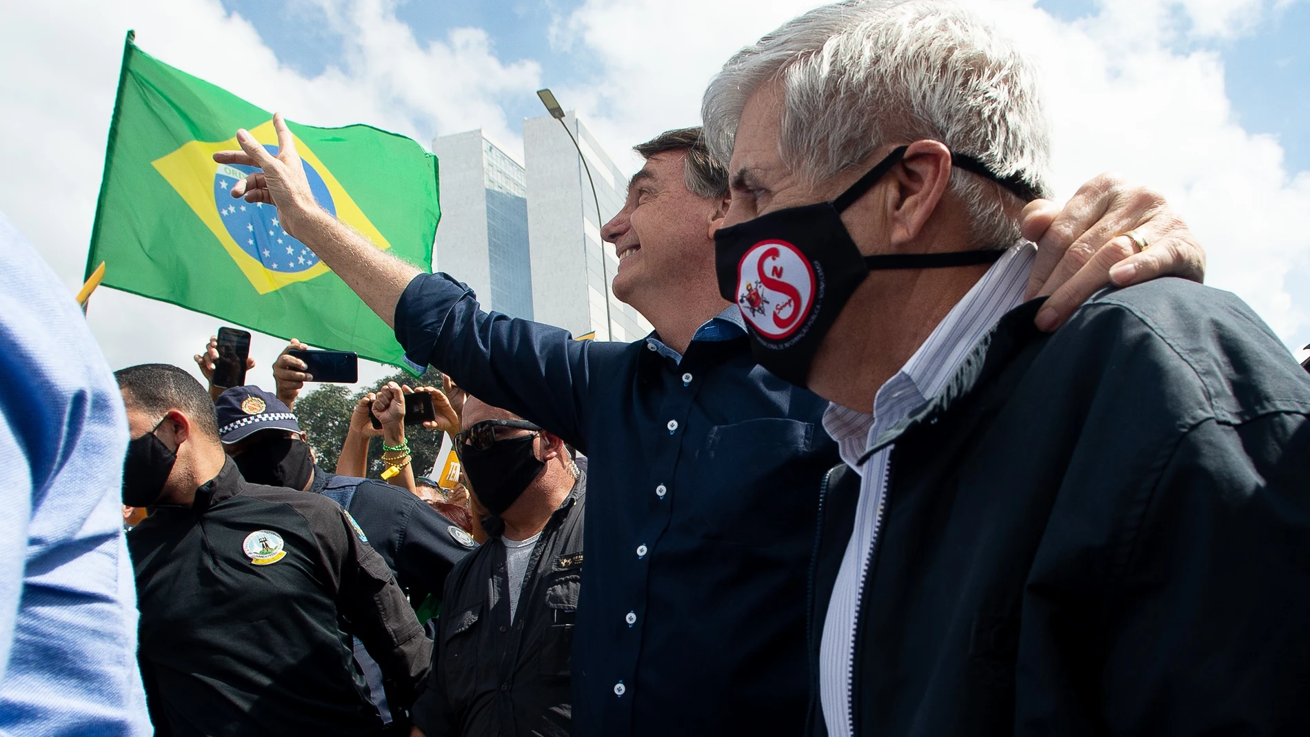 Jair Bolsonaro y el general Augusto Heleno Ribeiro. ANDRESSA ANHOLETE (Foto de ARCHIVO) 24/05/2020