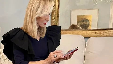 Carmen Lomana con nuevo corte de pelo.