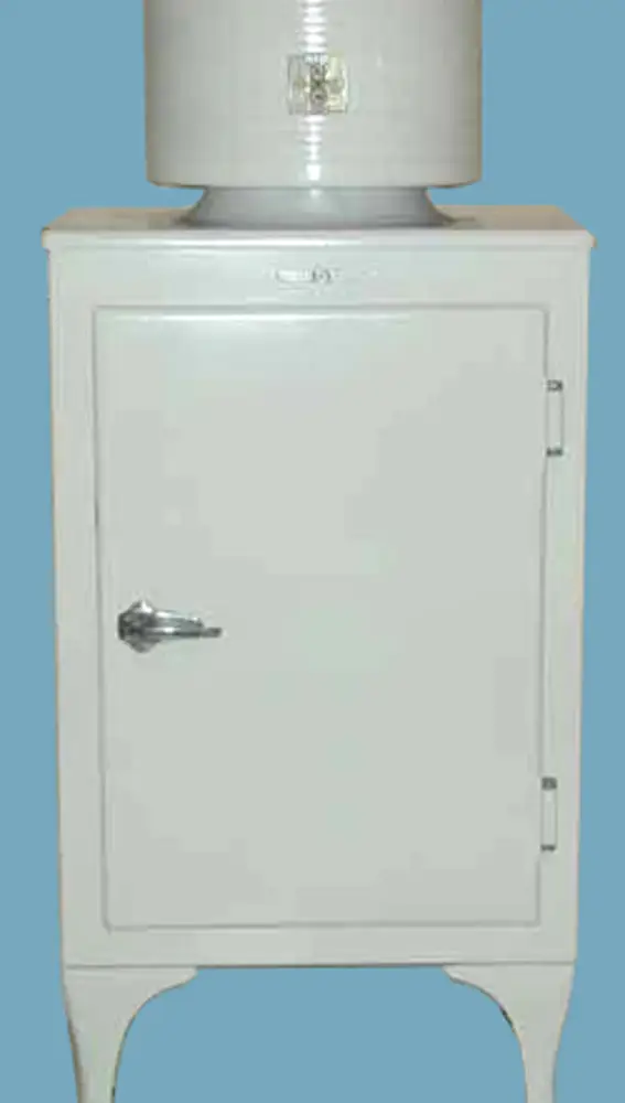 El refrigerador Monitor-Top de General Electric que vendió un millón de unidades en los años 20.