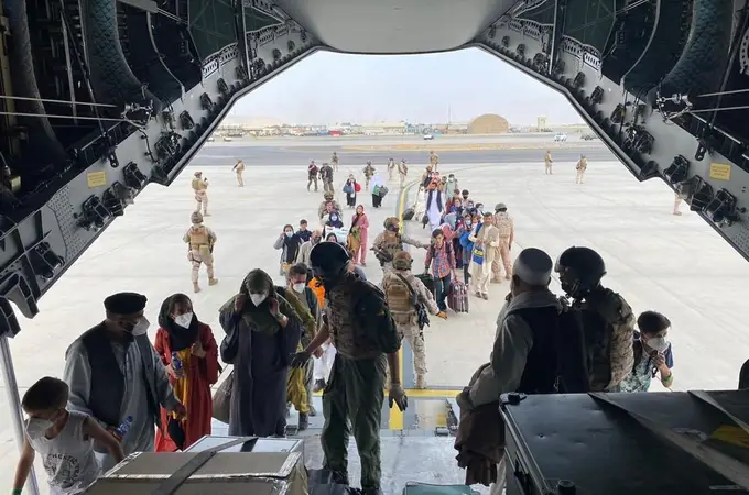  «Operativo de alto riesgo»: el informe de Exteriores de la evacuación más peligrosa en Afganistán