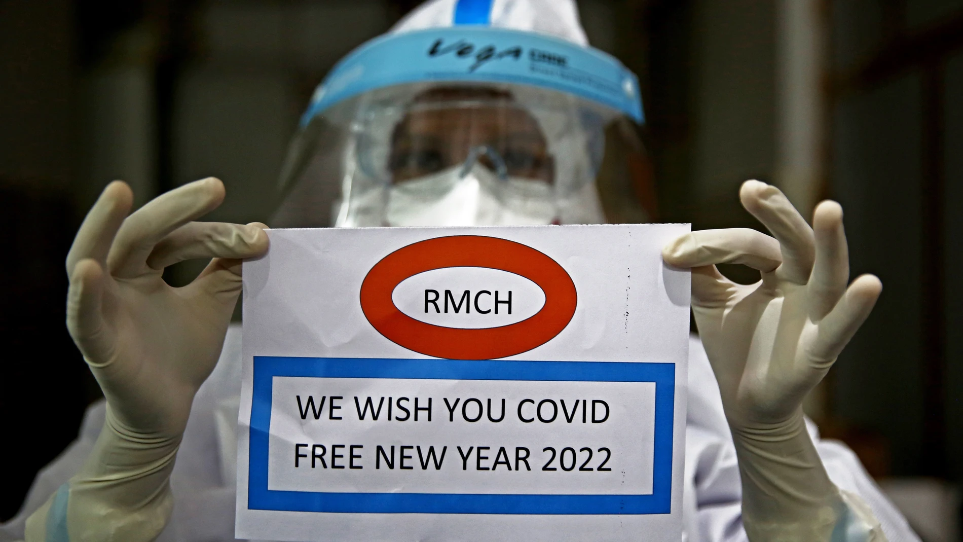 Un sanitario desea un año nuevo libre de covid
