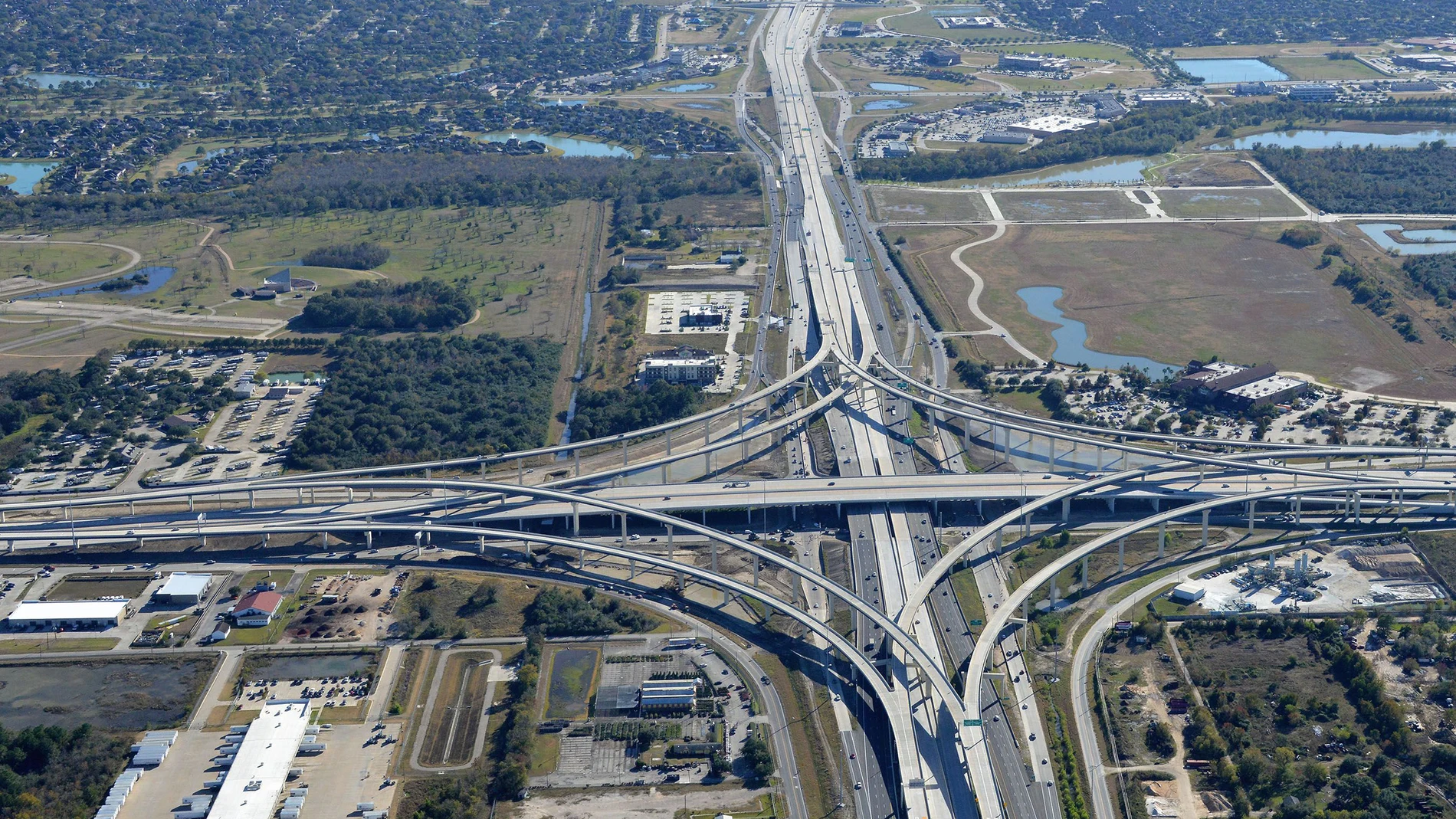 ACS es concesionaria del nudo de autopistas de Houston (Estados Unidos)