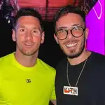 Messi junto al popular DJ