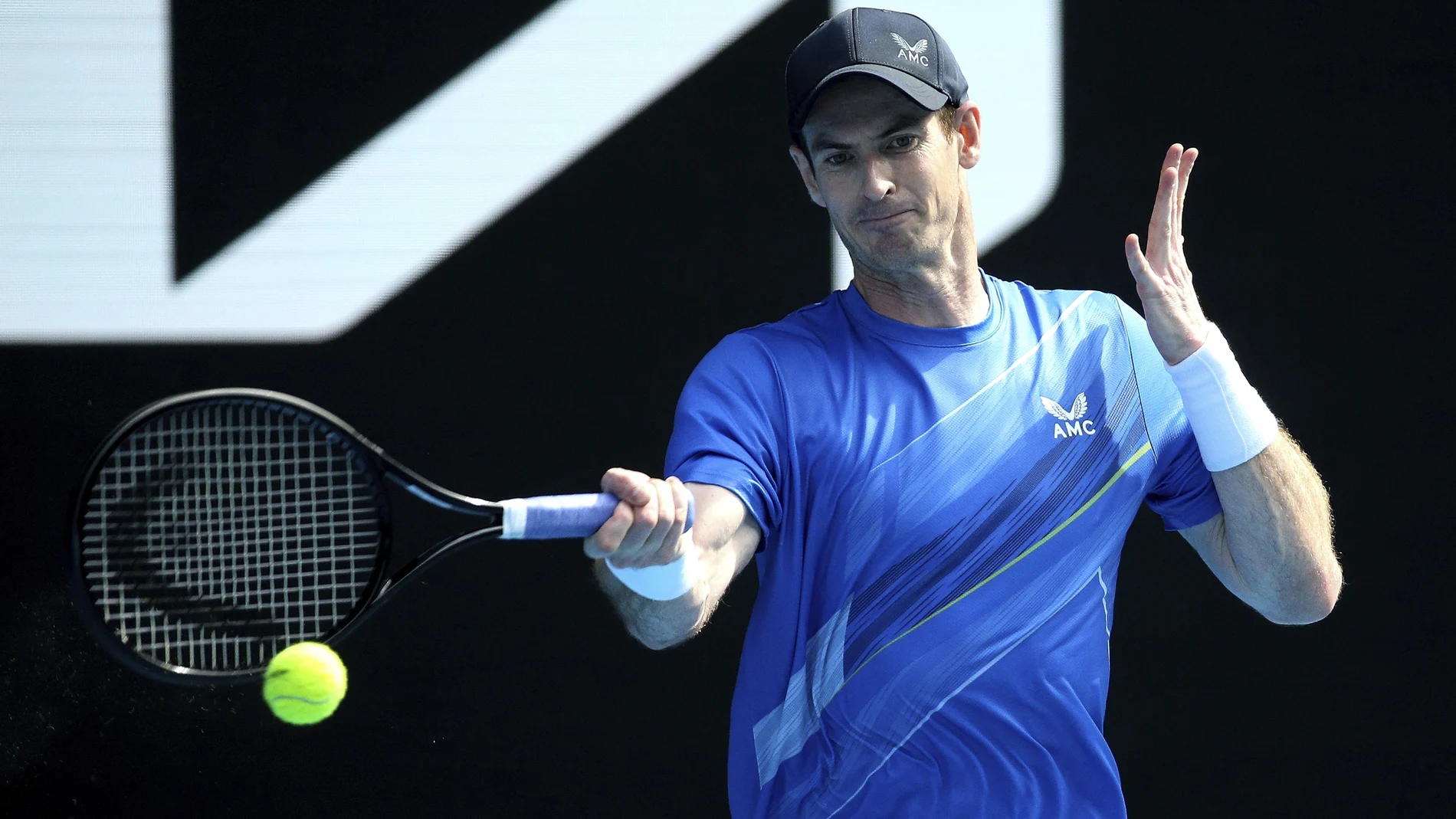 Andy Murray también se posicionó sobre el caso del jugador, en el que aseguraba que “esto no es bueno para nadie” y solo pedía “que Djokovic esté bien”.