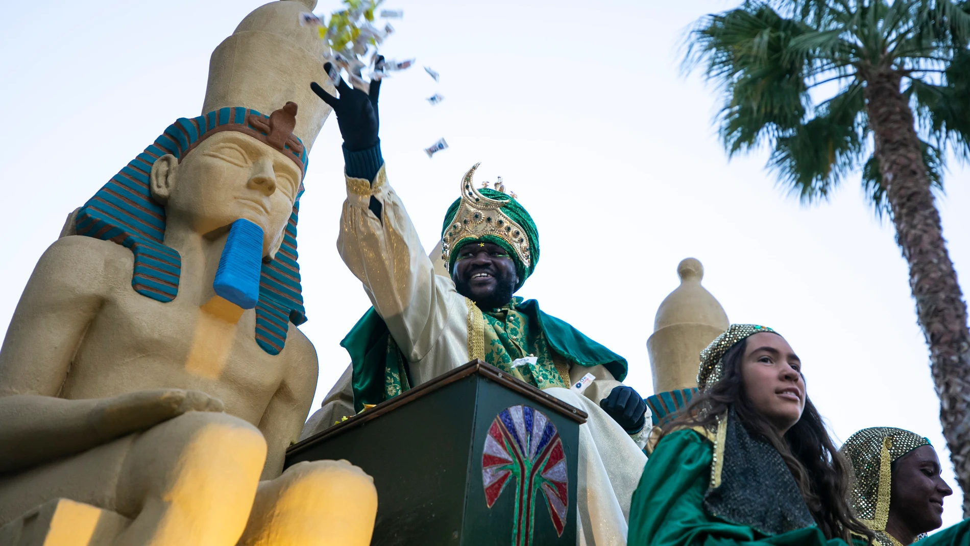 Detalle de la Cabalgata de Reyes Magos, a 5 de enero de 2022 en Granada.