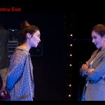 Imagen de "Eva contra Eva"