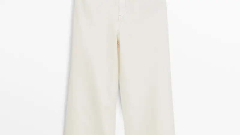 Pantalón vaquero pierna ancha cropped, de Massimo Dutti