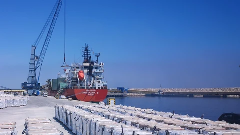 Exportaciones desde el Puerto de Carboneras (Almería).