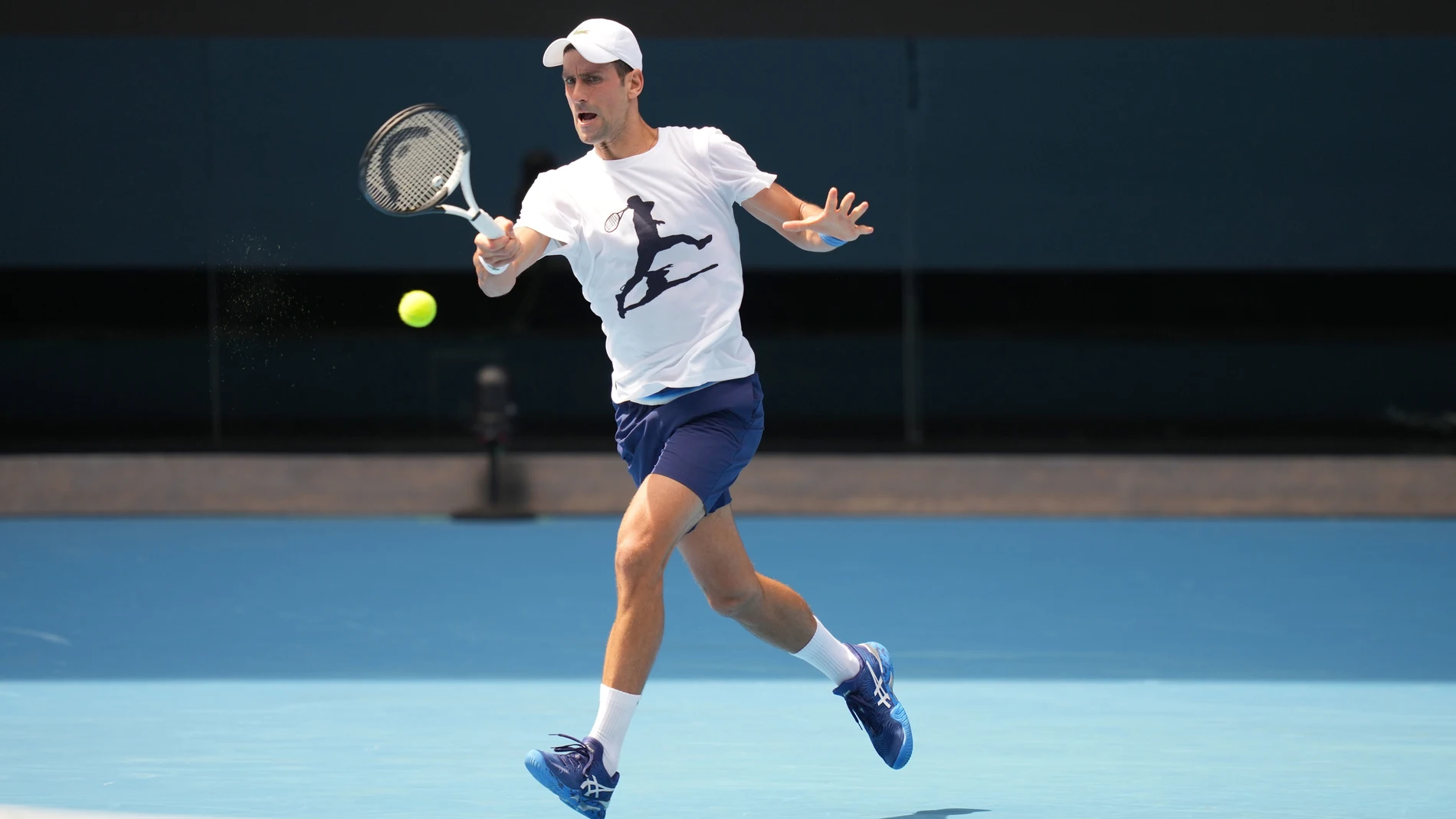Djokovic, entrenándose en las instalaciones de Melbourne Park