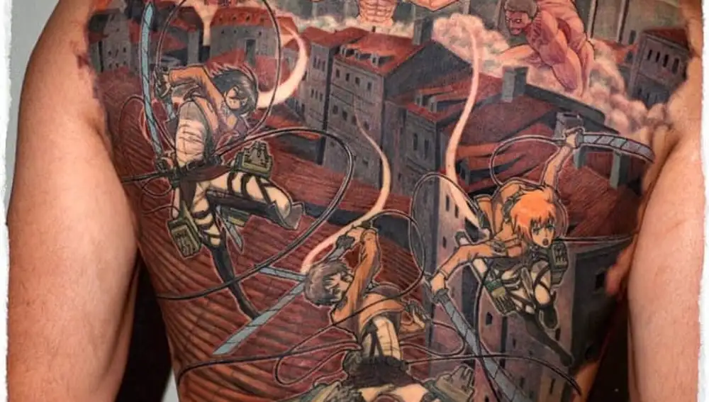 Tatuaje de &quot;El ataque de los Titanes&quot;