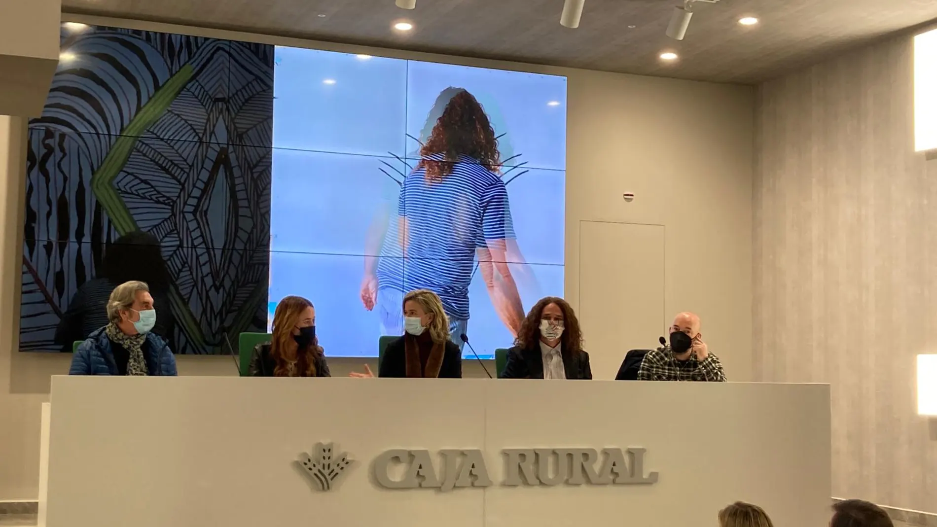 Inauguración de la exposición de Pacorrosa en el nuevo Centro Cultural de Fundación Caja Rural del Sur
