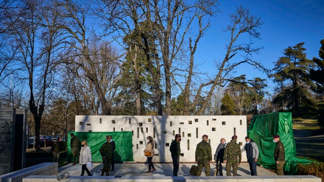 El monumento, terminado hace varios meses, está situado en el Parque del Oeste