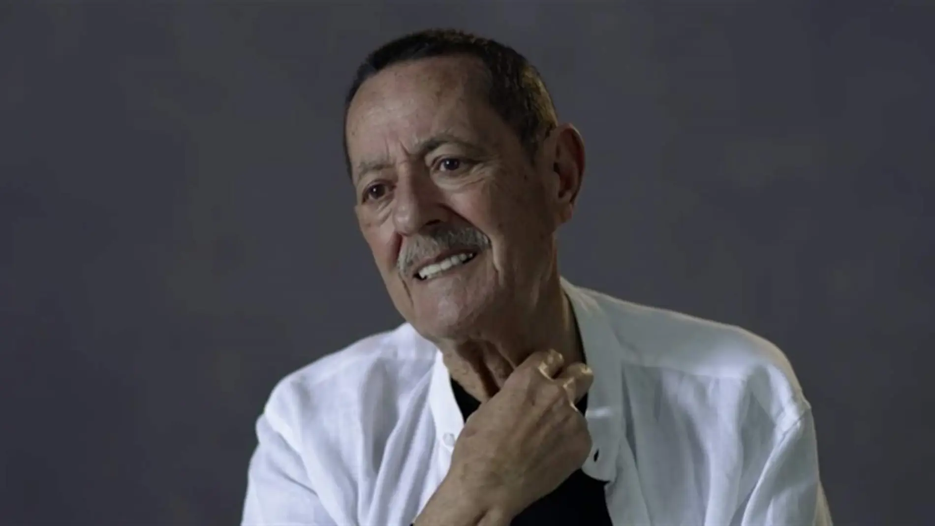 Julián Muñoz durante el primer episodio de su documental