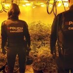 Agentes de la Policía Local de Cartagena durante el operativo