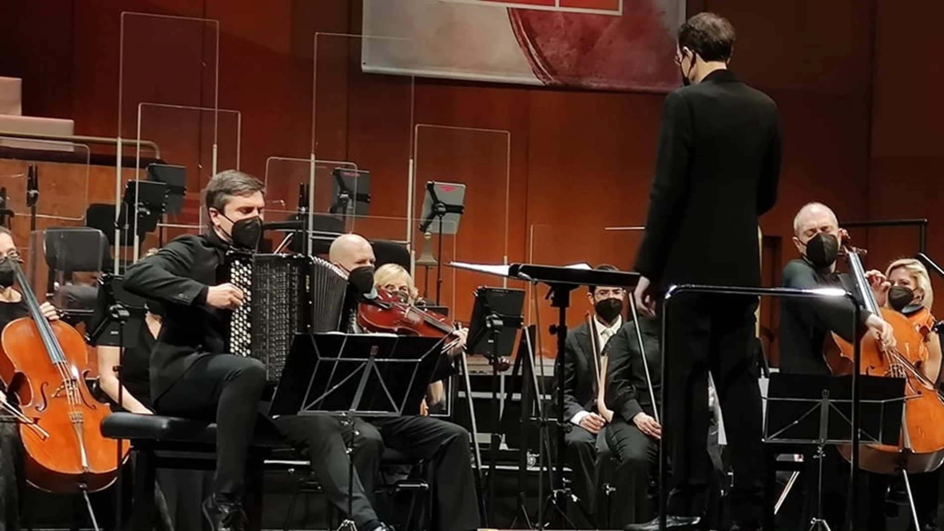 Asier Polo e Iñaki Alberdi en el Teatro Monumental