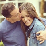 Andrés Guardado y Sandra de la Vega.
