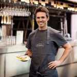 Taberna La Ancha en el Mercado de San Antón, cocinero Nico Redruello