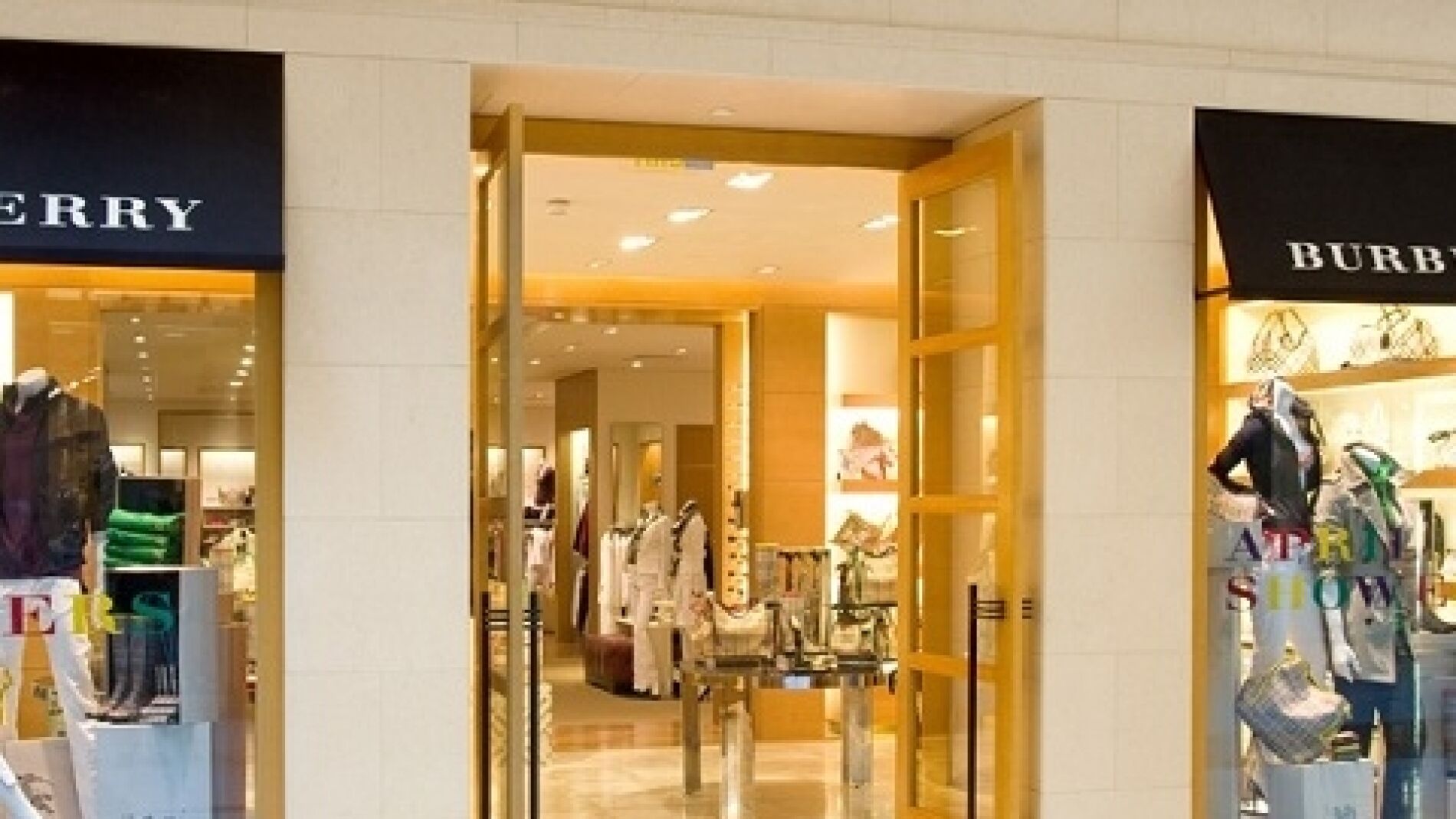 Tienda sale burberry murcia