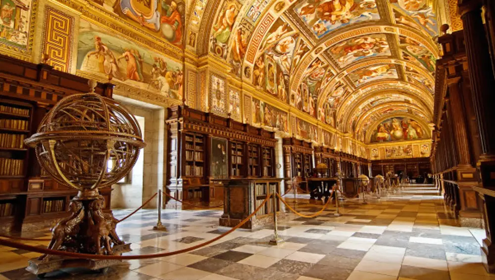El interior de la Biblioteca del Monasterio del Escorial, uno de tantos ejemplos de obras del Renacimiento