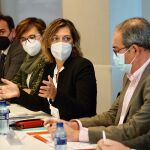 La secretaria de Agricultura y Ganadería del Partido Popular, Milagros Marcos, se reúne con las principales asociaciones de la ganadería y la industria cárnica española