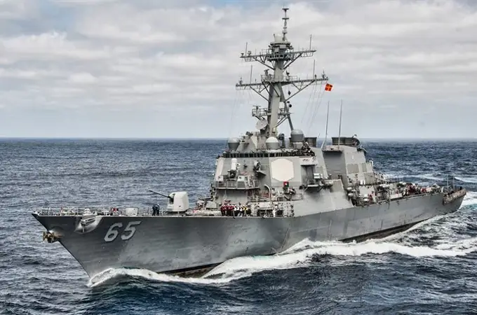 Un ex capitán americano explica por qué EEUU perdería en una guerra naval ante la armada china 