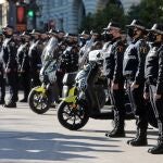 Un total de 77 nuevos agentes y 29 vehículos se incorporan a la Policía Local de València para "rejuvenecer y mejorar" el servicio