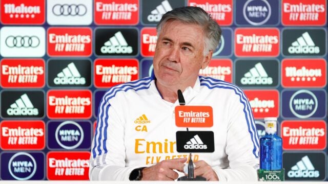Carlo Ancelotti, en una conferencia de Prensa